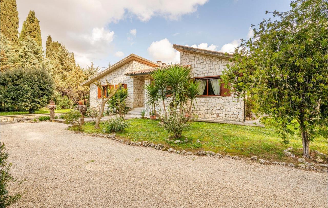 Amazing Home In Saturnia With Wifi Kültér fotó